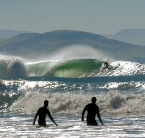 Aramoana-Surf-by-Nic-Reeves